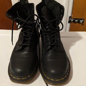 Dr. Martens Pascal